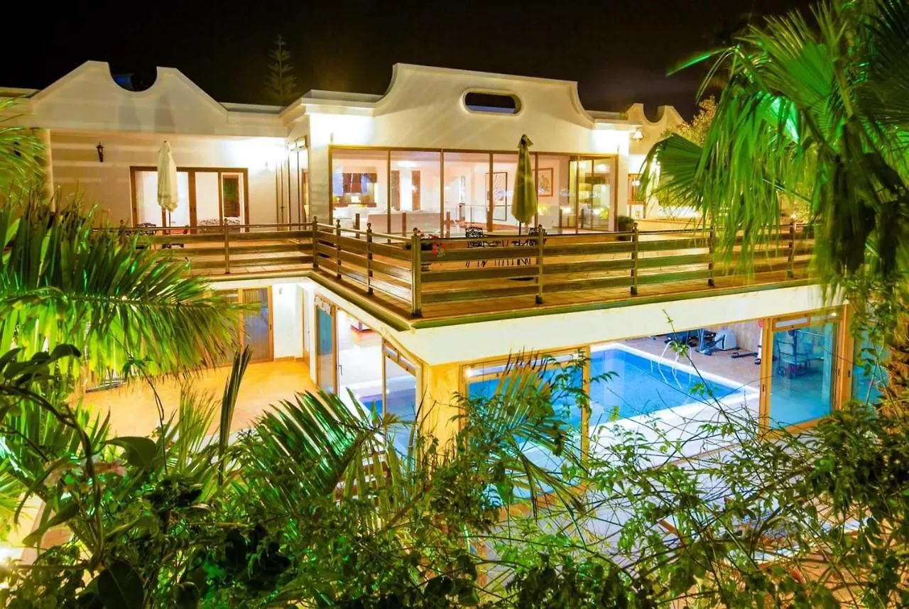 Palmeras Villa Puerto Calero
